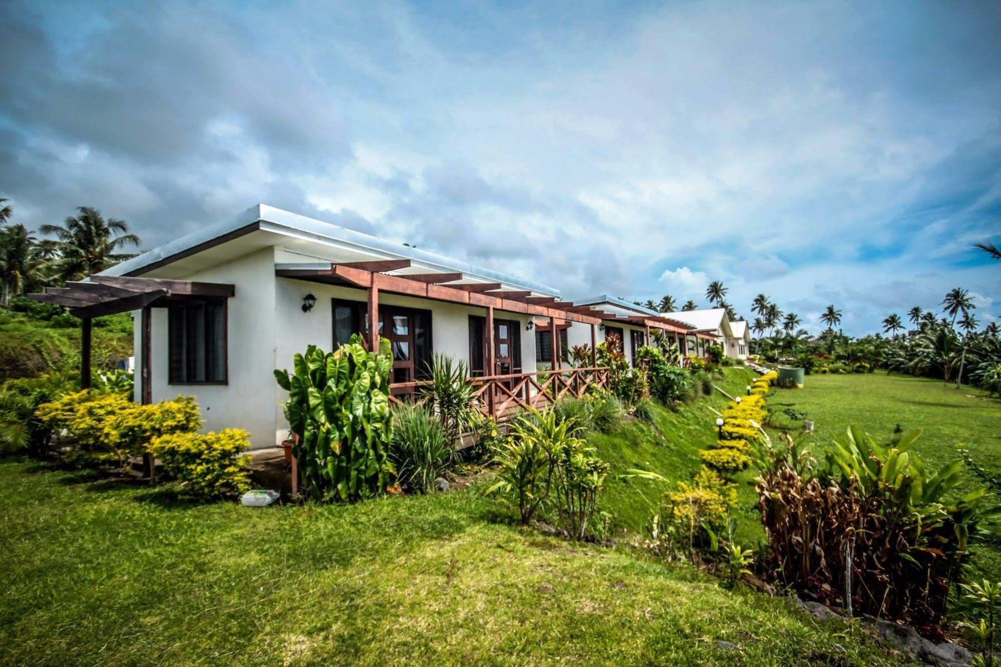 Taufua Beach Fales Lalomanu Экстерьер фото